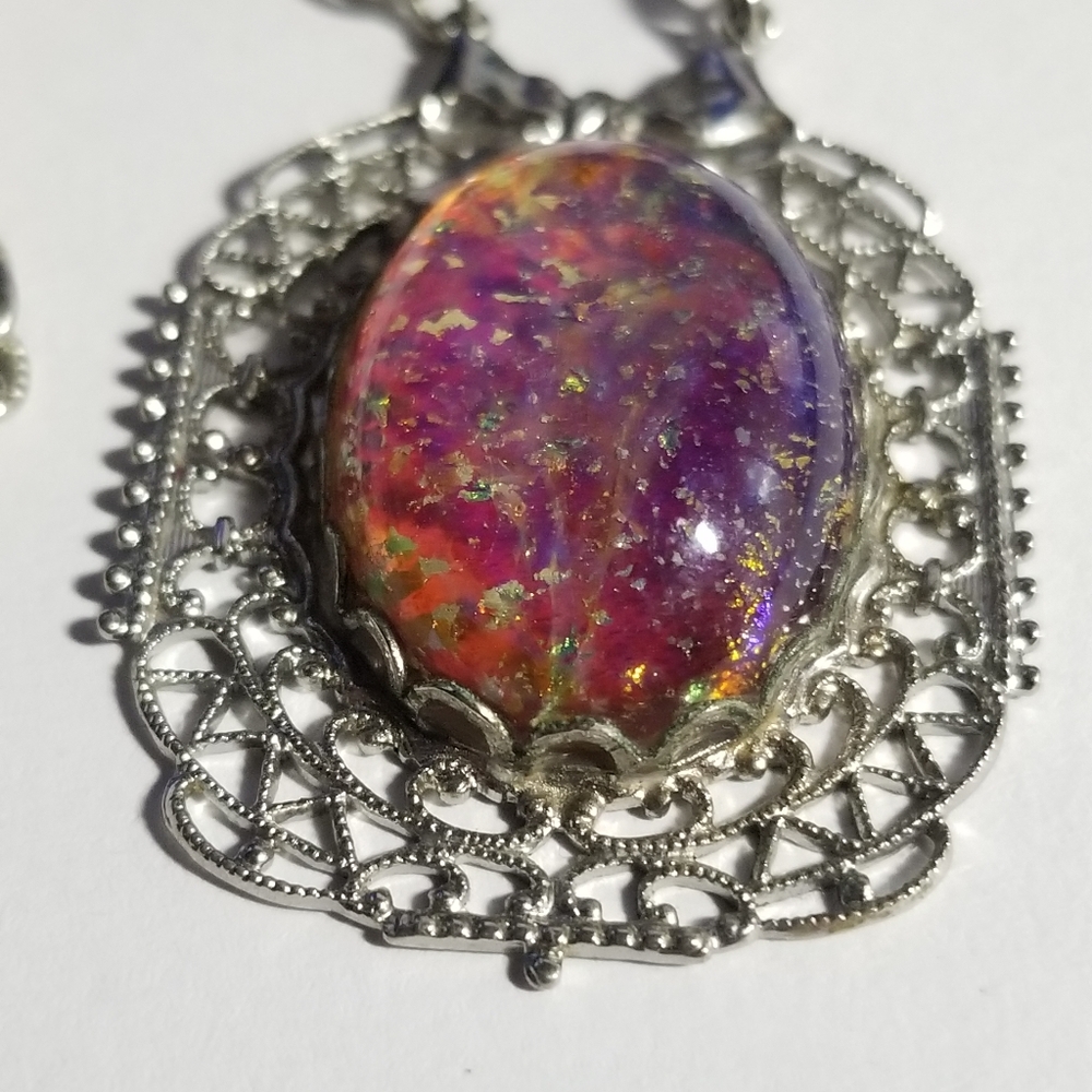 Relisted -Vintage glass dragon breath faux opal Art Deco silver tone bow - Picture 7 of 16